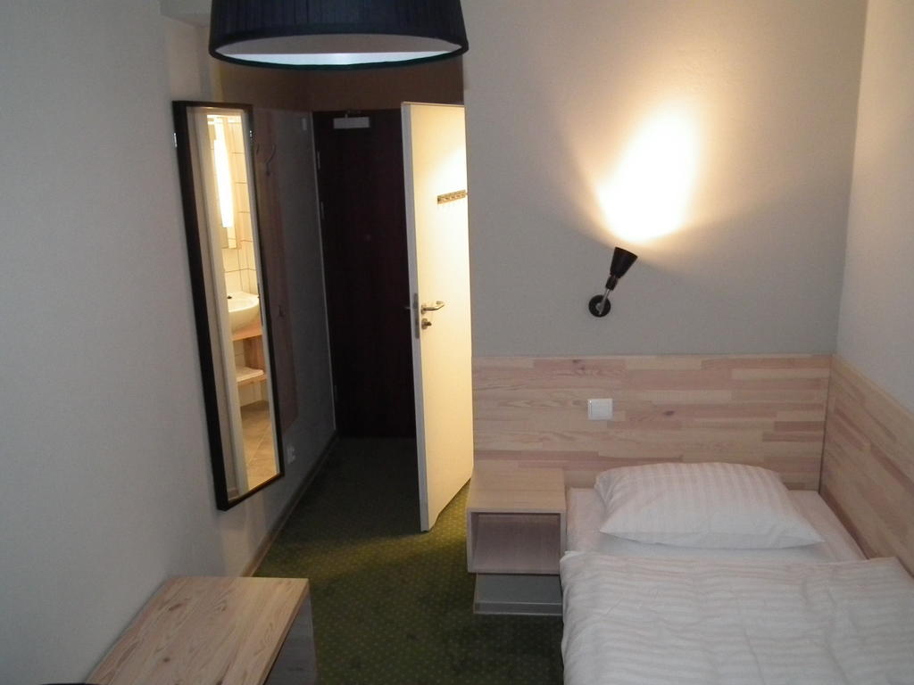 5A Hotel Services Koszalin Ngoại thất bức ảnh