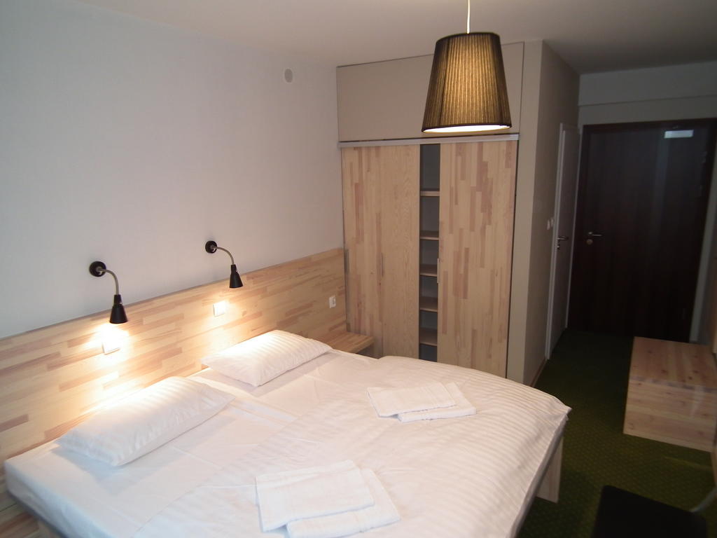 5A Hotel Services Koszalin Phòng bức ảnh
