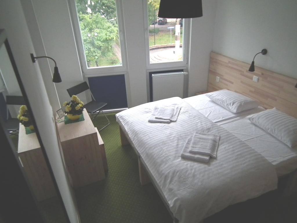 5A Hotel Services Koszalin Phòng bức ảnh